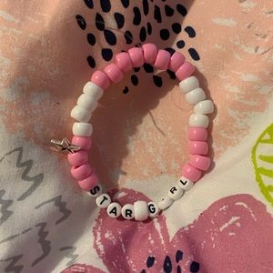 I’m selling a star girl bracelet